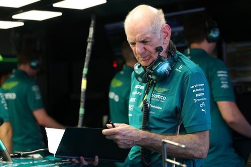 Stroll: Adrian Newey "en trance" diseñando el Aston Martin F1 de 2026