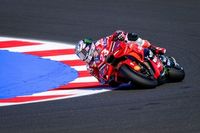 MotoGP Emilia Romagna: Bastianini gana con controversial maniobra a Mart&iacute;n