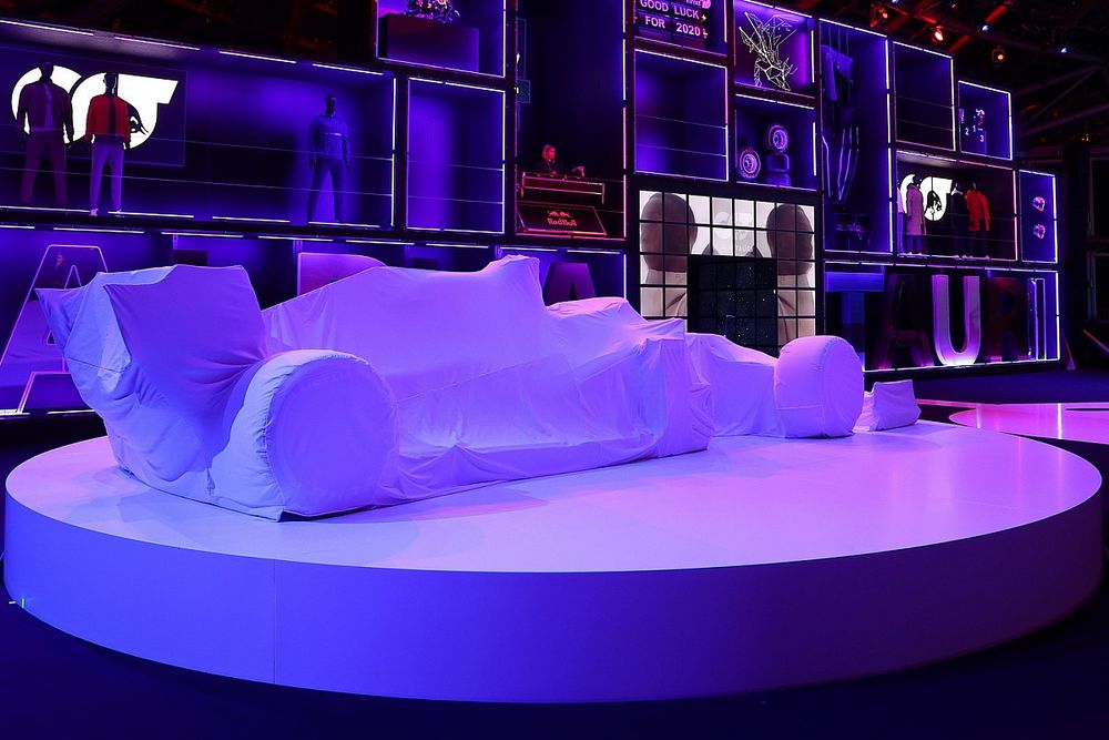 Scuderia AlphaTauri AT01