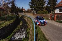 Ciasno w czoł&oacute;wce Rajdu Świdnickiego