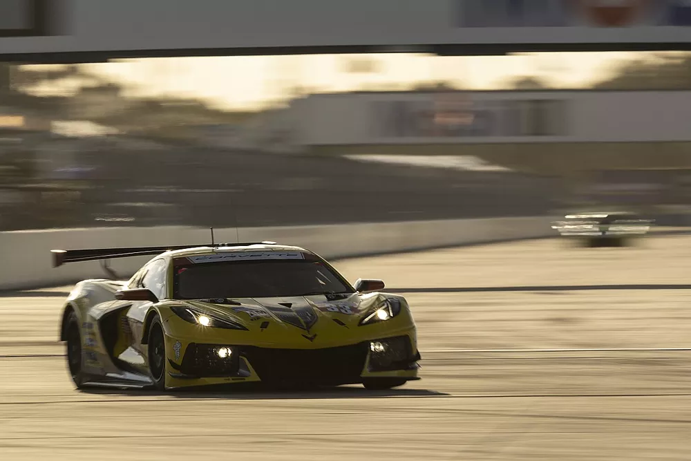 #33 Corvette Racing Chevrolet Corvette C8.R: Ben Keating, Nicolas Varrone, Nicky Catsburg