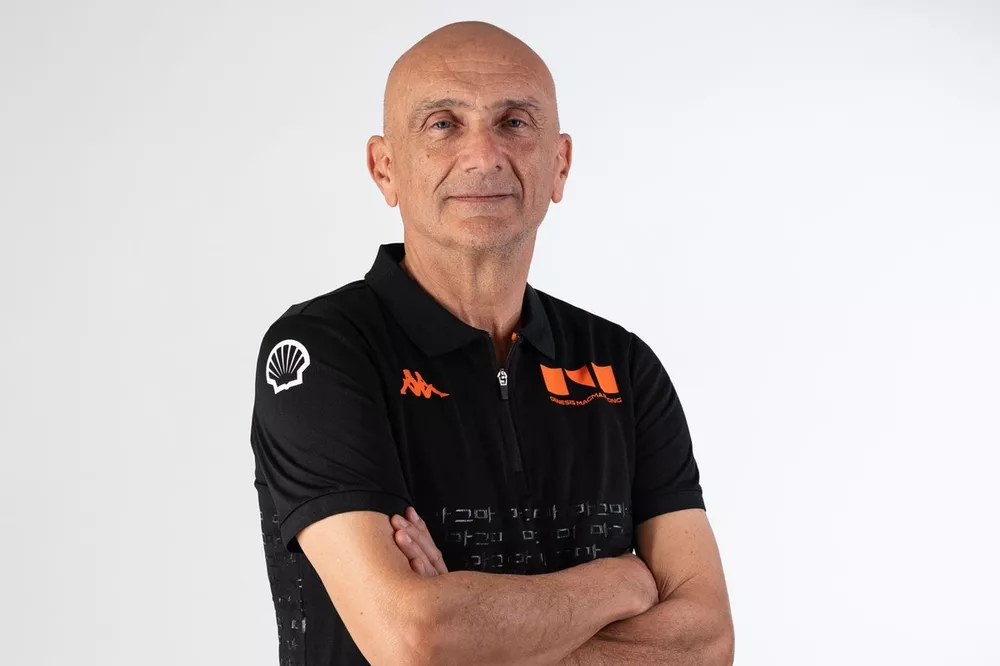 Gabriele Tarquini, Sporting Director Genesis Magma Racing