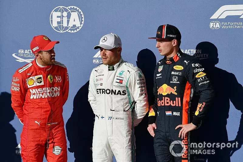 Valtteri Bottas, Mercedes AMG F1, Sebastian Vettel, Ferrari, ve Max Verstappen, Red Bull Racing