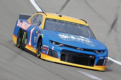 "Playing it smart" gives Kurt Busch second consecutive top-five