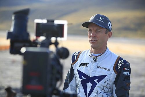 Powr&oacute;t Ekstroma