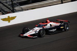 Team Penske otworzył stawkę
