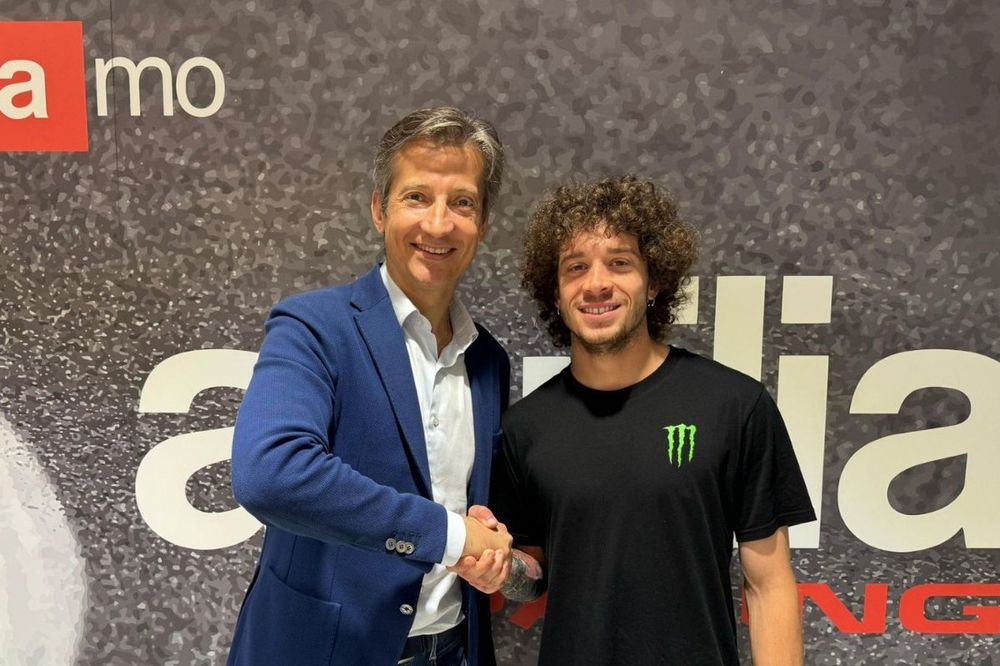 Bezzecchi y Massimo Rivola Aprilia