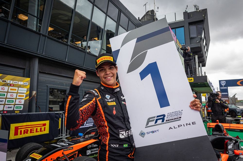 Pedro Clerot vence em Zandvoort