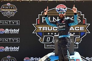 Szutrowy sukces Truexa