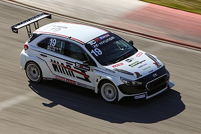 Korea: Noh Dong Gi e Jung Nam Su si prendono le pole position delle due gare all'Inje Speedium