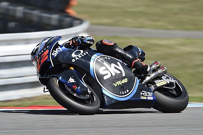 Moto2 Brno: Bagnaia voert het veld aan in derde training