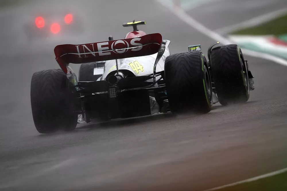 Lewis Hamilton, Mercedes W13