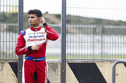 A Mercedes nem akart Wehrlein útjába állni, félreértés történhetett