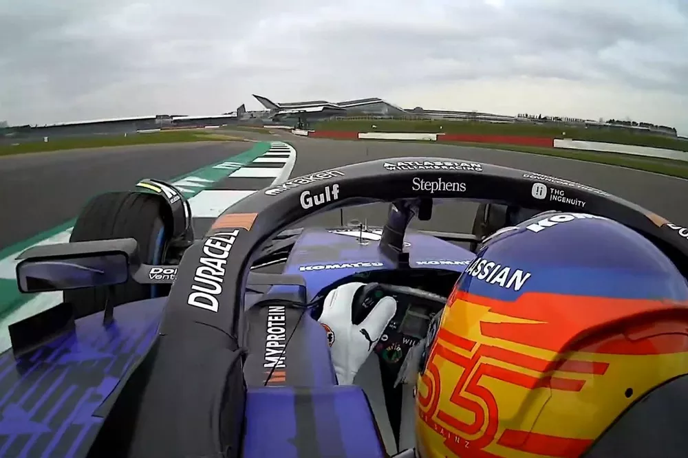 Carlos Sainz, Williams FW47 