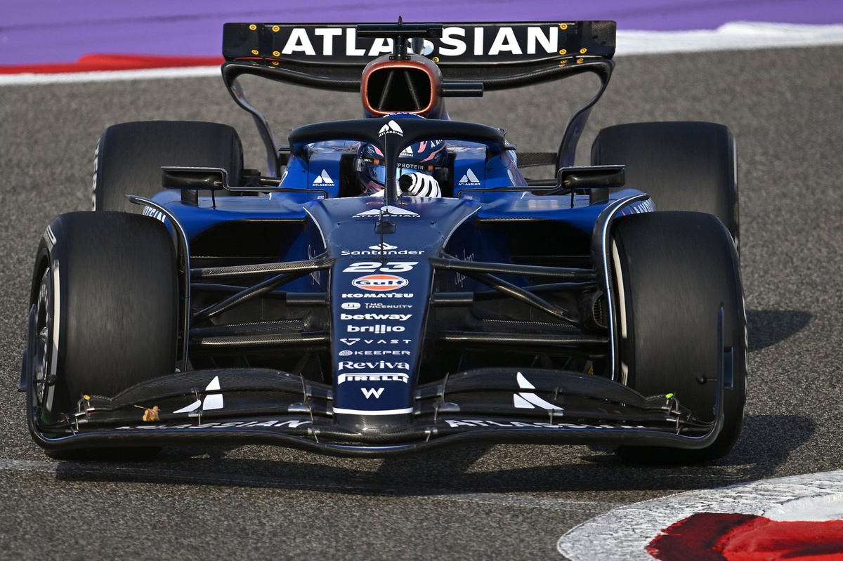 自動車 WILLIAMS F1 TEAM FULL VIEW Williams sddefault.jpg