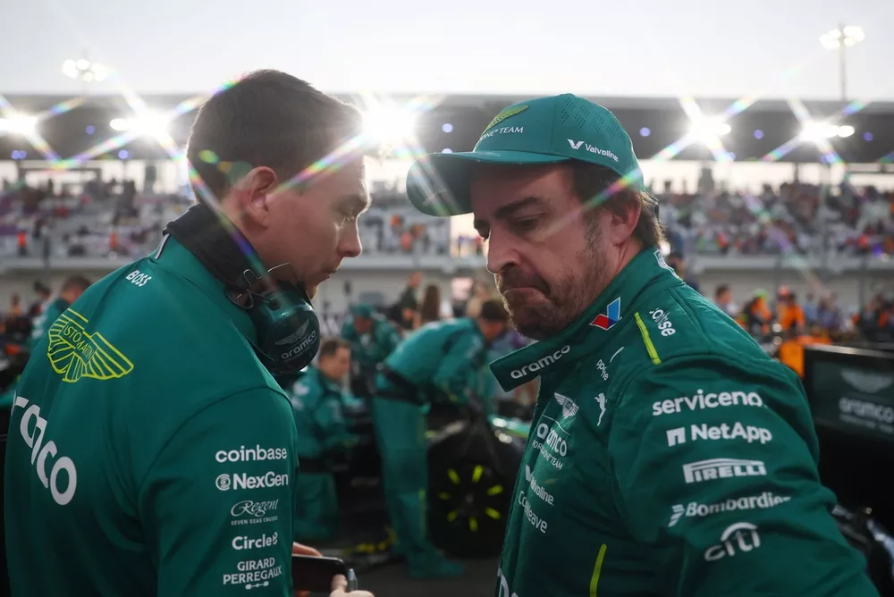 Fernando Alonso, Aston Martin Racing