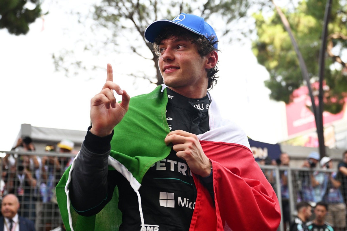 EXCLUSIVO - Antonelli fala sobre ser "azarão" na briga pelo título da F1, volta por cima e "jogos mentais" de Russell