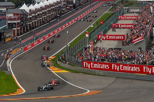 Un directivo del futbol explica porque los fan&aacute;ticos se alejan de la F1