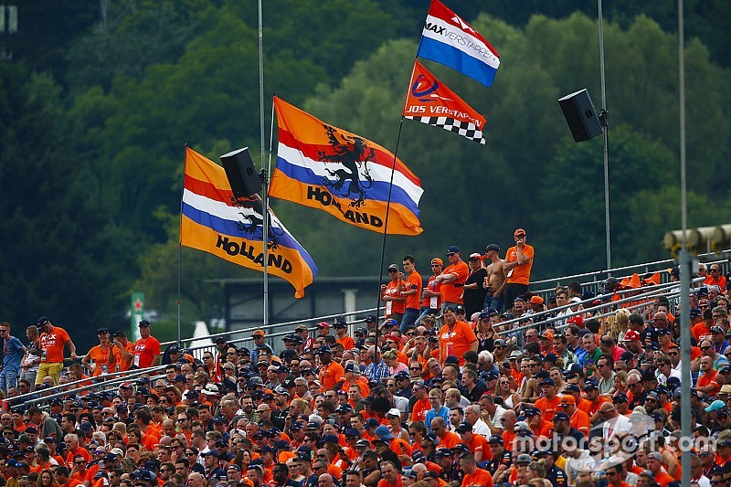 Opinie: Assen versus Zandvoort erger dan de hooligans van Feyenoord en Ajax