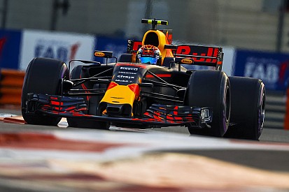 Horner: "Verstappen elevó su nivel en 2017"