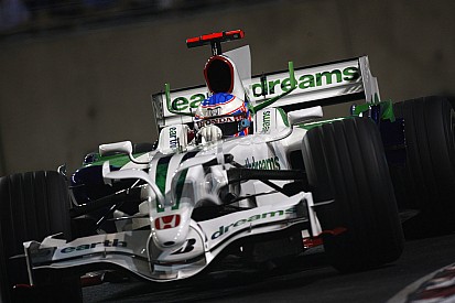 Suzuki: Honda'nın en büyük hatası 2008'in ardından F1'den ayrılmasıydı