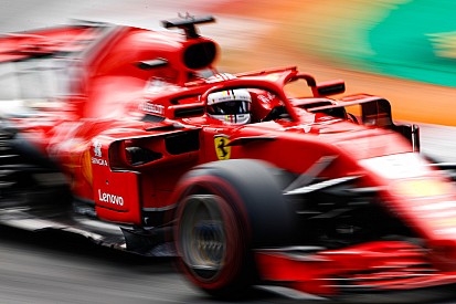 Vettel ve Hamilton temas yaşadı!