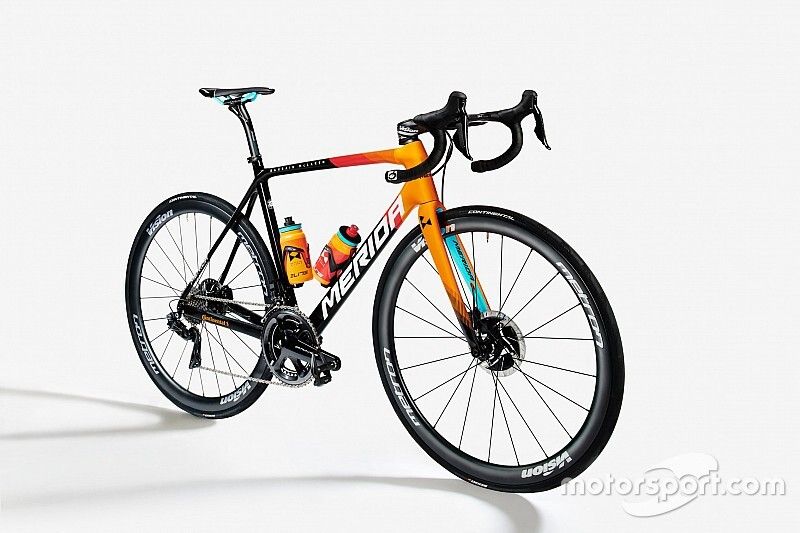 Team Bahrain Merida McLaren