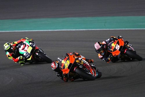 Zarco asume su decepcionante debut con KTM: “Pol está pilotando mejor”