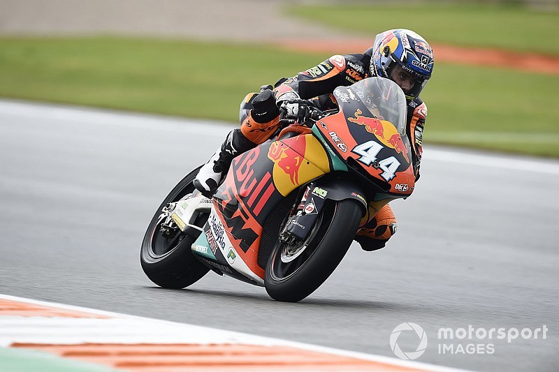 Oliveira chiude in bellezza la sua avventura in Moto2 a Valencia. Primo podio di Lecuona