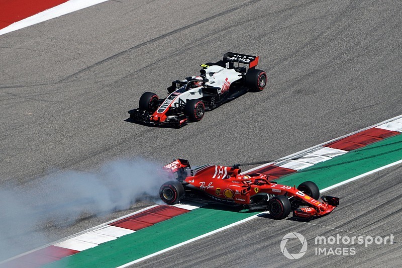 ベッテルの相次ぐクラッシュ。接近戦でダウンフォース喪失?