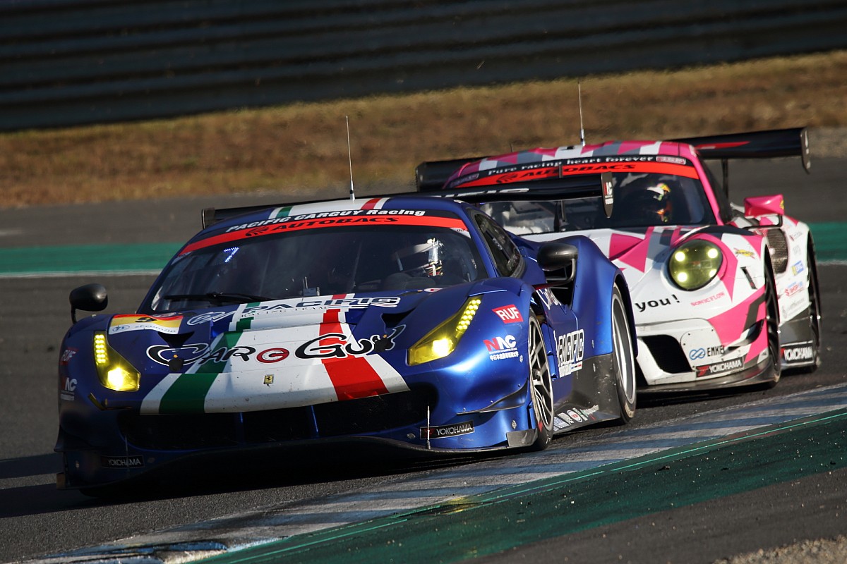 スーパーGT】9号車PACIFIC、トラブルに泣くも驚異の追い上げで