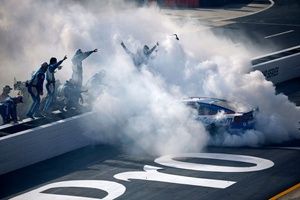 Big hits and tire wear trials: The winners and losers from NASCAR's unusual Bristol race