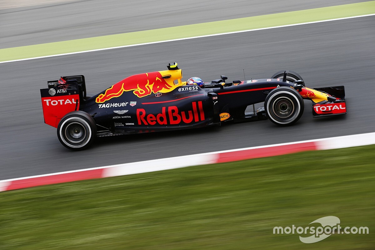 Analisi F1 Cina | È la 1ª magia di Hamilton in Ferrari - Analisi