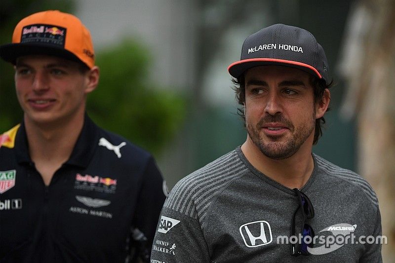 Fernando Alonso, McLaren y Max Verstappen, Red Bull Racing