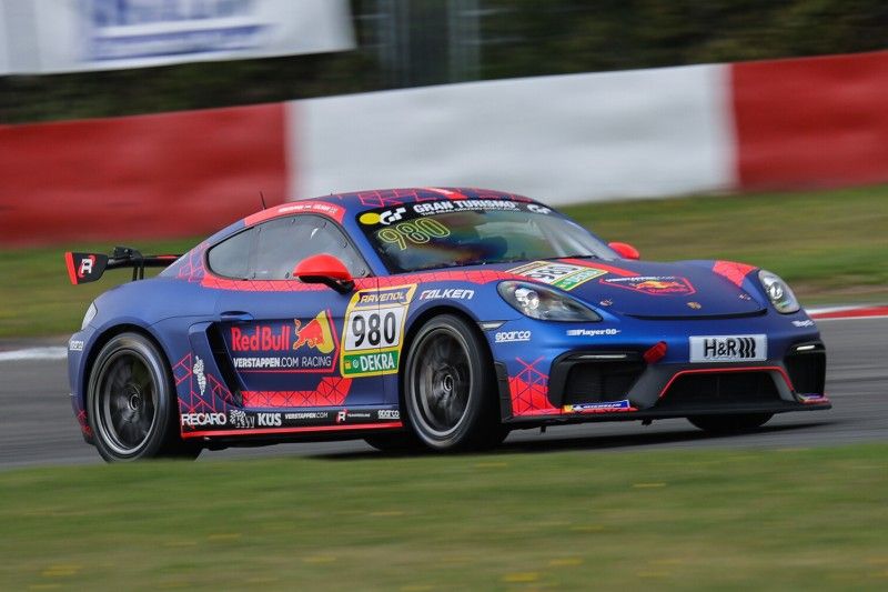 "Unglaublich beeindruckt": Verstappens Instruktor spricht über Permit-Lehrgang