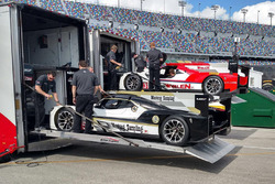 Два Cadillac DPi-V.R команди Action Express Racing
