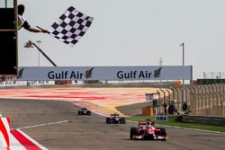 Charles Leclerc, PREMA Racing se lleva la victoria