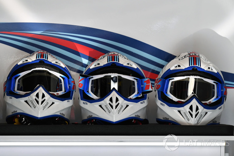 Helm mekanik Williams