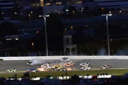 Big One: Massencrash in Daytona