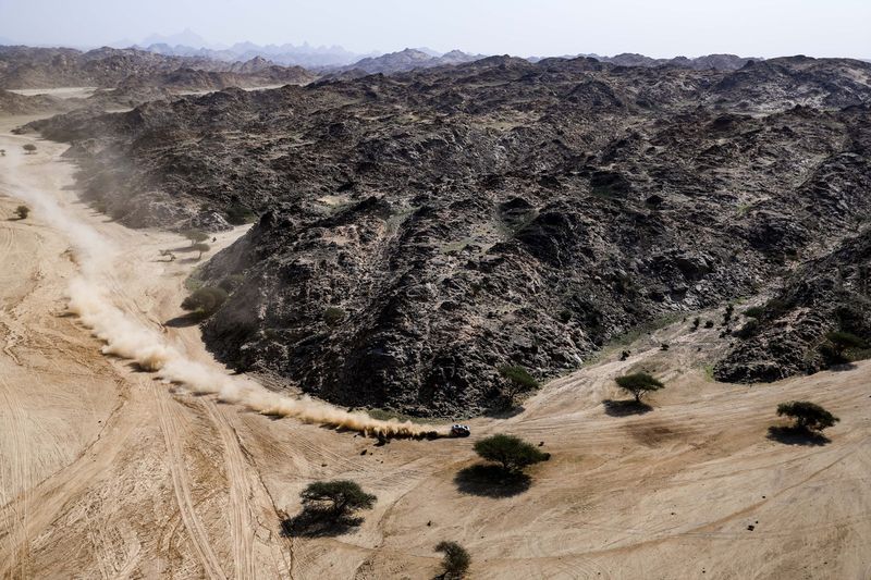 #219 The Dacia Sandriders Dacia: Sebastien Loeb, Edouard Boulanger