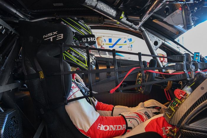 #55 Nova Race, Honda NSX GT3 Evo 22: Jacopo Guidetti