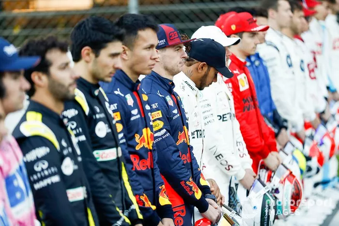 Max Verstappen, Red Bull Racing e Lewis Hamilton, Mercedes-AMG Petronas F1 