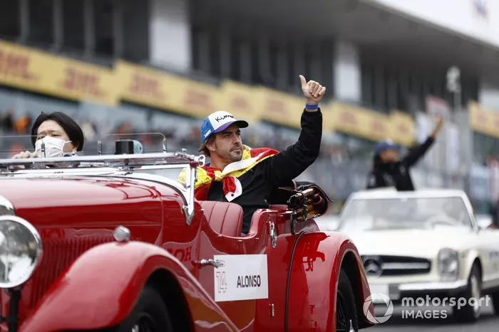 Fernando Alonso, Alpine F1 en el desfile de pilotos