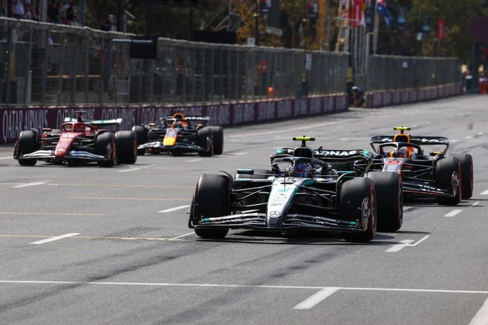 Charles Leclerc, Ferrari, Max Verstappen, Red Bull Racing, Yuki Tsunoda, Red Bull Racing Team, Andrea Kimi Antonelli, Mercedes