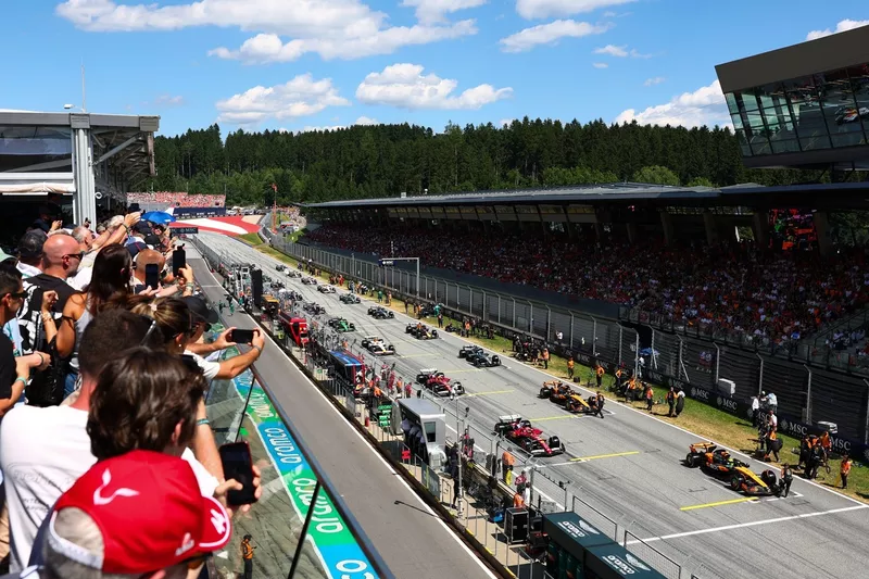 Charles Leclerc, Ferrari, Lando Norris, McLaren
