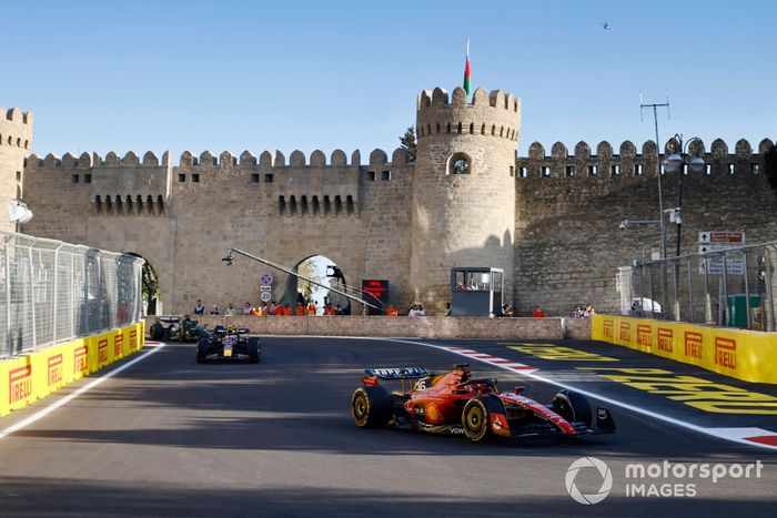 Charles Leclerc, Ferrari SF-23, Sergio Pérez, Red Bull Racing RB19