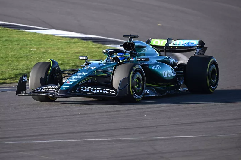 Fernando Alonso, Aston Martin AMR24
