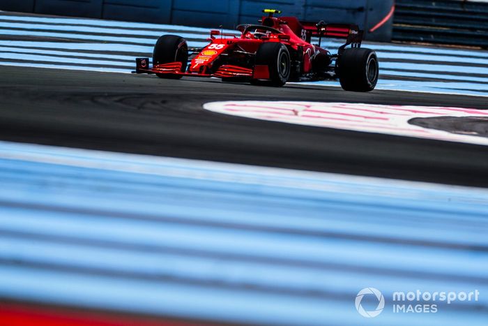 Carlos Sainz Jr., Ferrari SF21