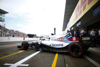 Lance Stroll, Williams FW41, leaves the garage