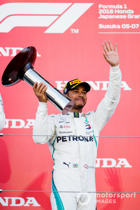 Lewis Hamilton újabb győzelme, ezúttal Szuzukában